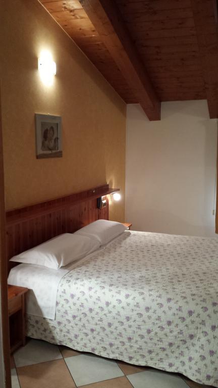 Casa Hellen Monteforte dʼAlpone Quarto foto